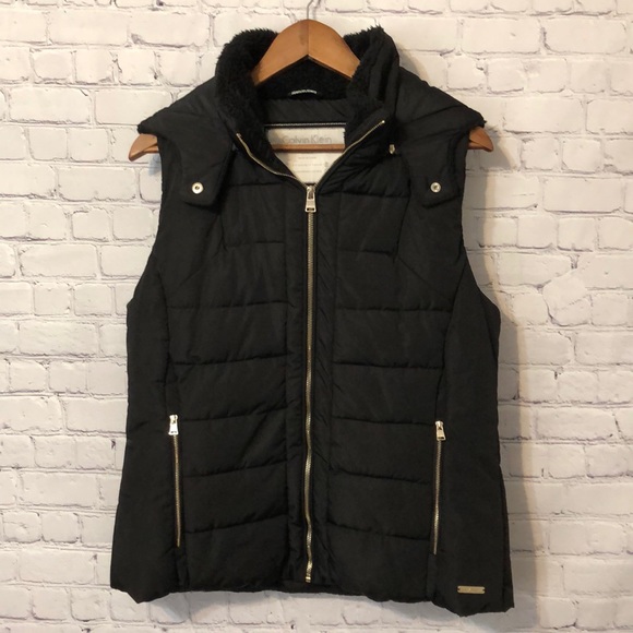 Calvin Klein Jackets & Blazers - Calvin Klein puffer vest